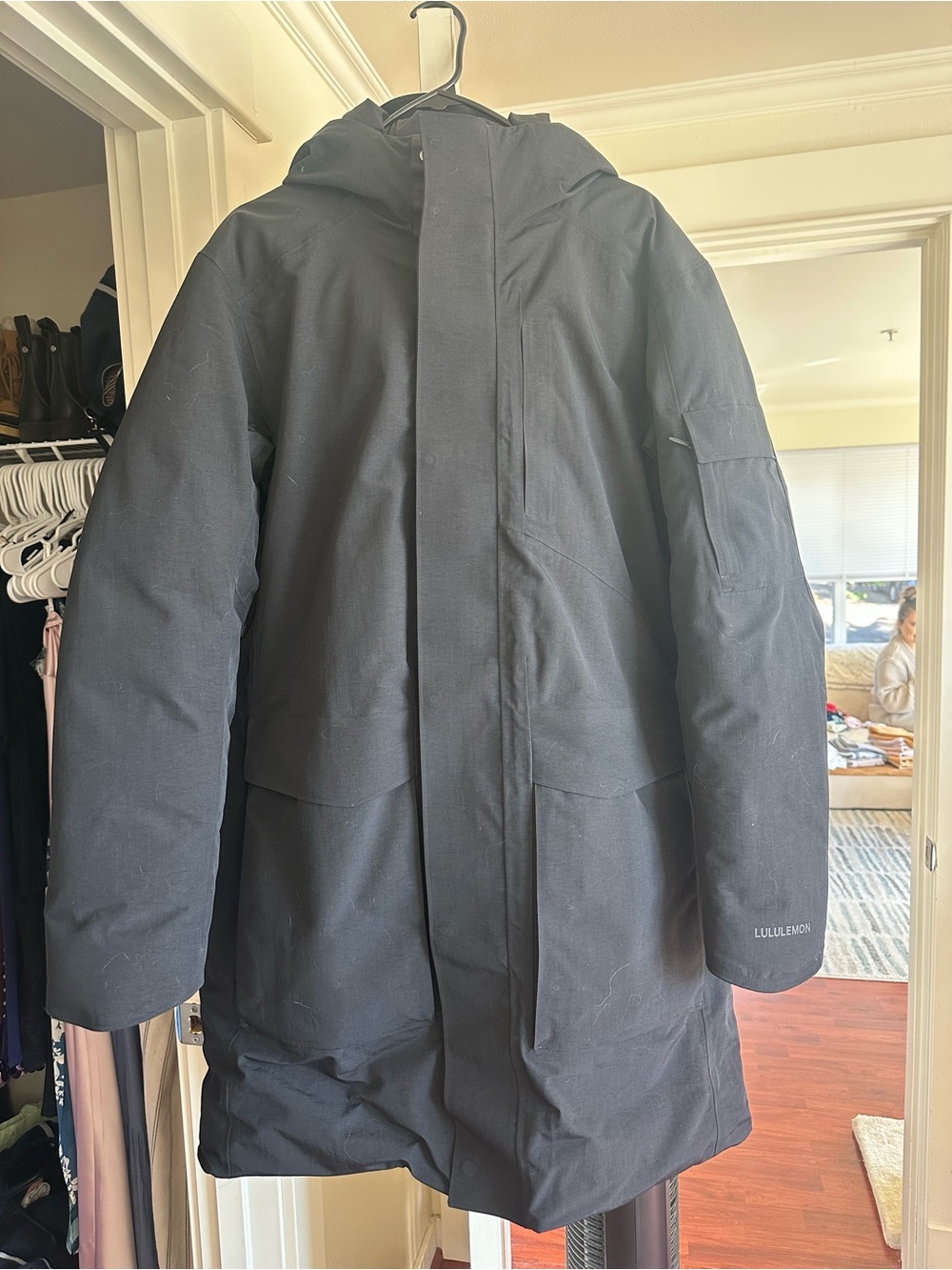 lululemon athletica Men's Black Insulated Hooded Parka
